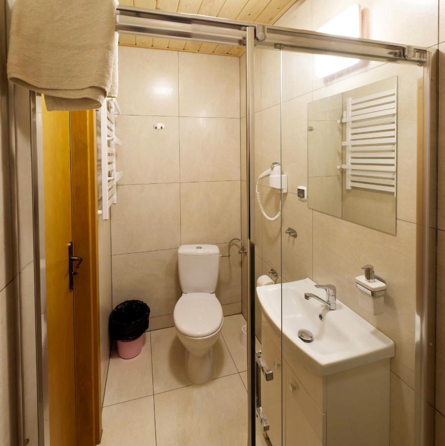 Agroturystyka Chmiel Sromowce Wyzne Esterno foto