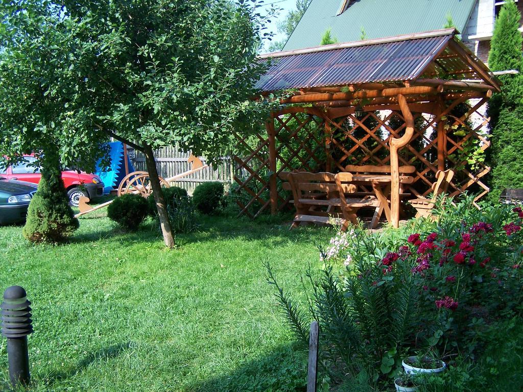 Agroturystyka Chmiel Sromowce Wyzne Esterno foto